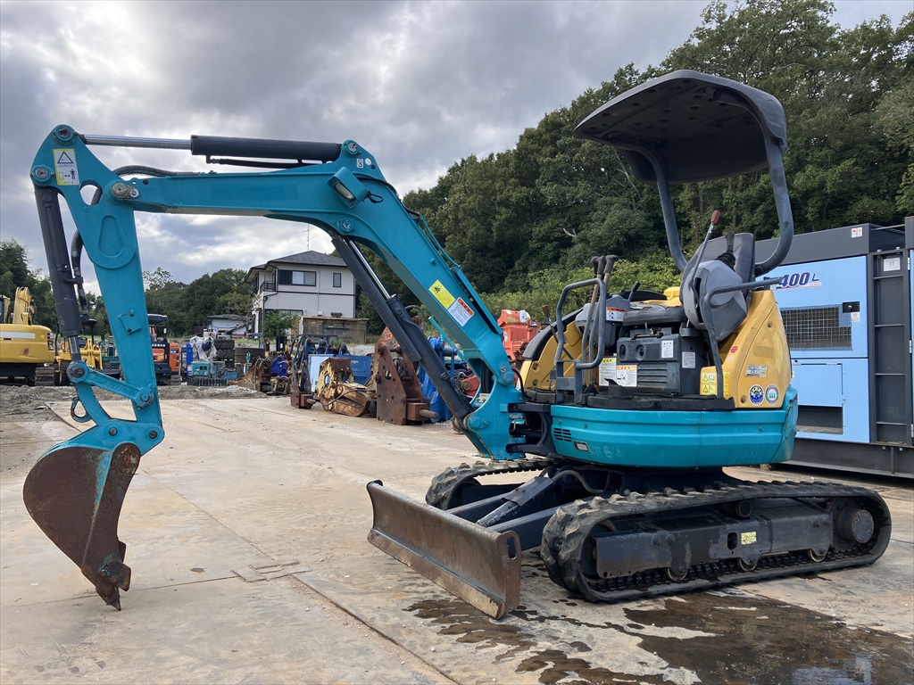 Used Kubota U-20-3S Mini Excavator (Mini Backhoe) (2014) for Sale in Japan | WORLDing