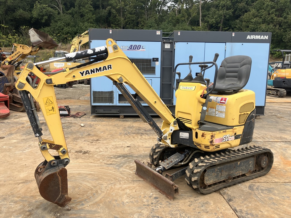 Used Yanmar SV08-1A Mini Excavator (Mini Backhoe) (2014) for Sale in Japan | WORLDing
